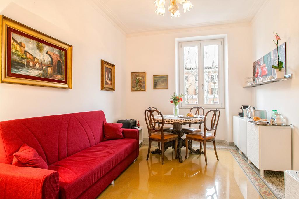 Vatica Bed & Breakfast Roma
